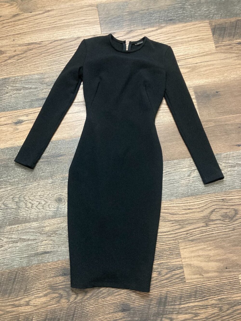 Black Halo Women’s Size 2 Black Long Sleeve Bodycon Midi Dress Back Zip